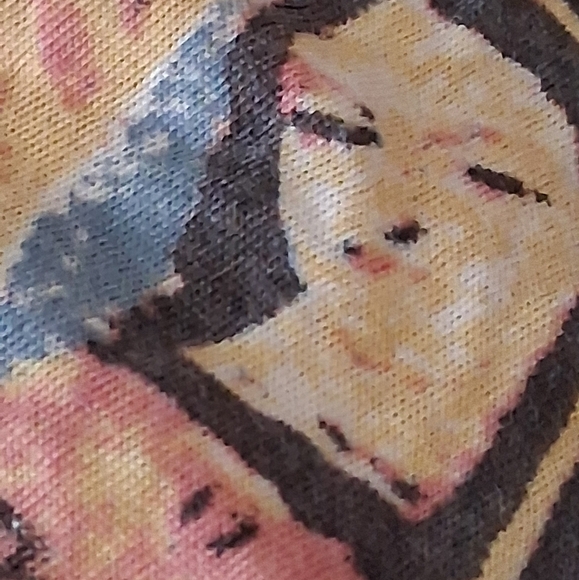 Magnolia Pearlour Lady of Guadalupe Jabot - Picture 9 of 9